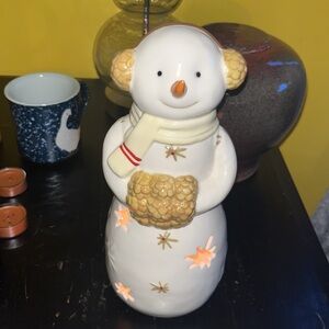 Lighted Snowman tea light holder. Off white and tan